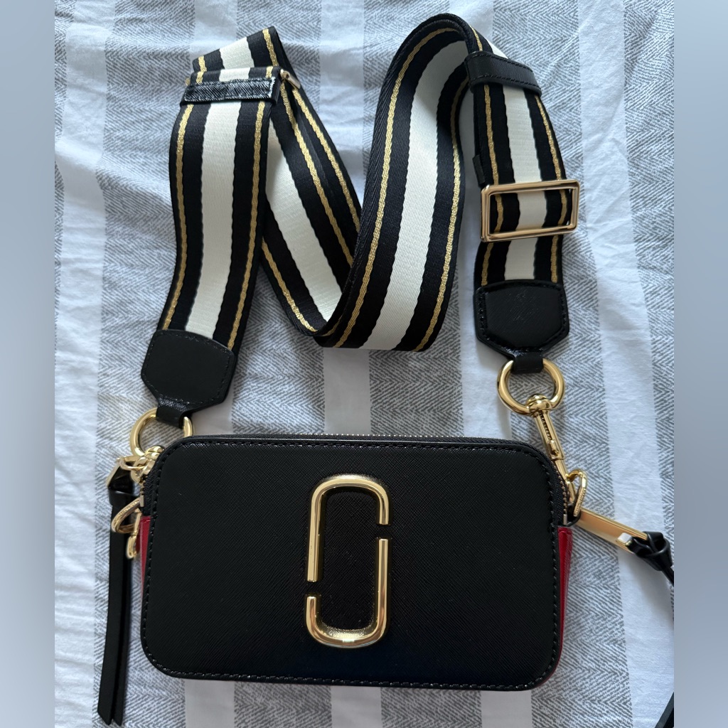 Marc Jacobs Black Crossbody Bag With Gold Hardware